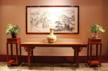全红木家居和红木混搭型家居，你更喜欢哪种？